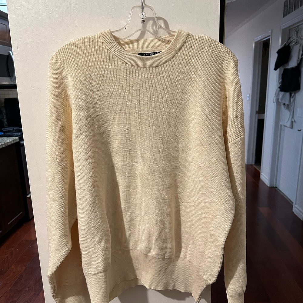 Brunette The label sweater